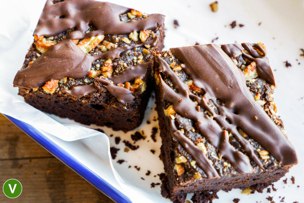 Chocolate Pecan Brownies (2 pieces)